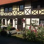 Elbhangzimmer Bed & Breakfast 3*