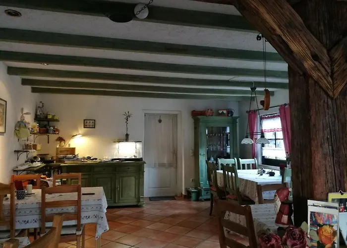 Bed & Breakfast Elbhangzimmer 3*