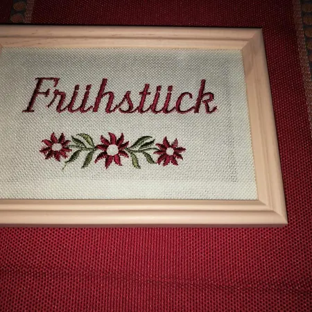 Elbhangzimmer Frühstückspension 3*