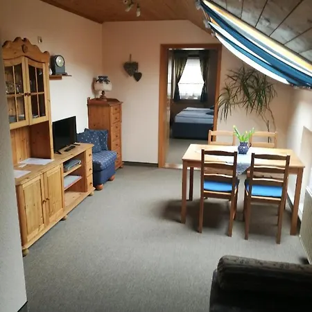 Bed & Breakfast Elbhangzimmer *