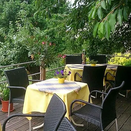 B&B Elbhangzimmer 3*