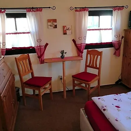Elbhangzimmer B&B 드레스덴